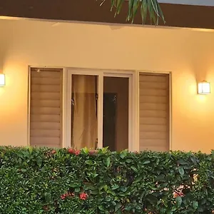 https://palms-escape-3-bedroom-vacation-home.greaterantilleshotels.net